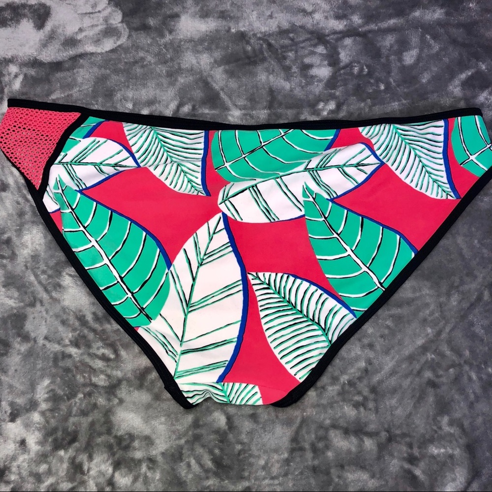 Mesh insert bikini bottoms - Picture 4 of 4
